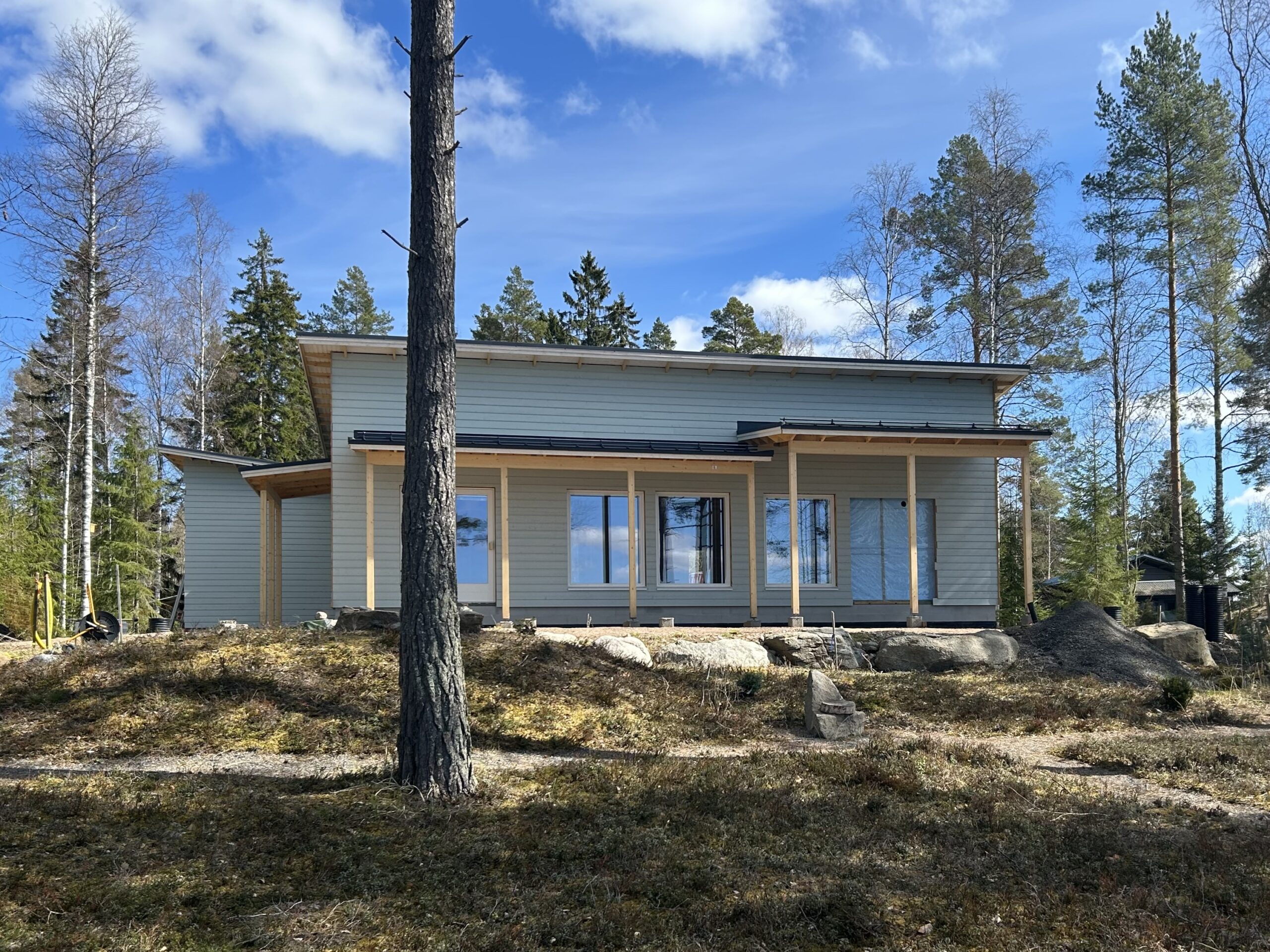 Rakennus Rossi referenssi_OKT Heinola